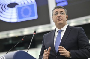 Climate Change Threatens Europe’s Tourism Landscape, Prompting Urgent Calls for Adaptation and Sustainability.