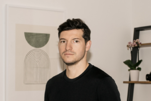 Safara Secures Undisclosed Funding and Acquires Skipper to Empower Independent Hotels with Advanced Technology