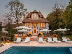 Dive Into These European Airbnbs With Pools, From Italy to Greece