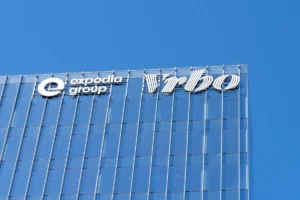 Expedia Group Rolls Out Global Sponsored Listings on Vrbo, Revolutionizing Vacation Rental Visibility and Monetization.